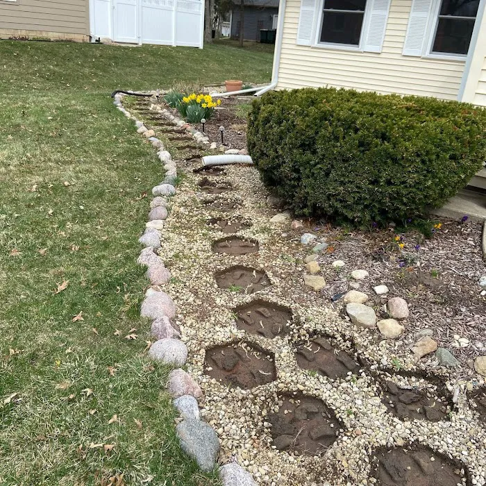 Lawn & Order Picture 3