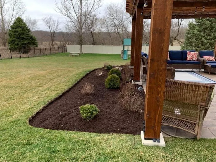 Green Hill Landscaping LLC Picture 7