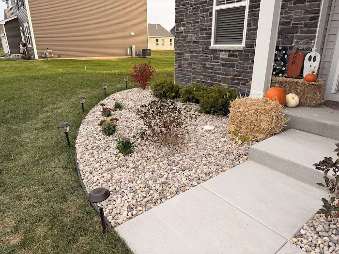 J&A Quality lawncare & Landscape LLC Picture 3