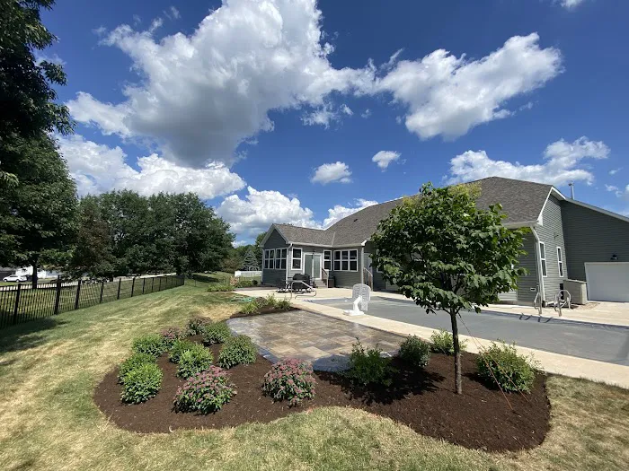 Tinajero Lawn Care & Maintenance Inc. Picture 2