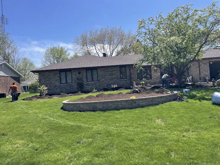 The Best Gardens Landscaping Inc. Picture 5