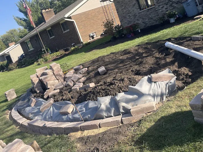 The Best Gardens Landscaping Inc. Picture 6