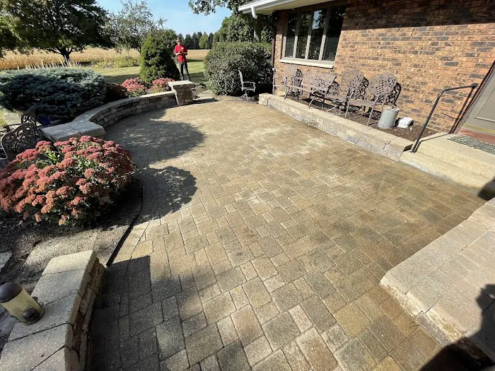 Elite Landscape Services Picture 10