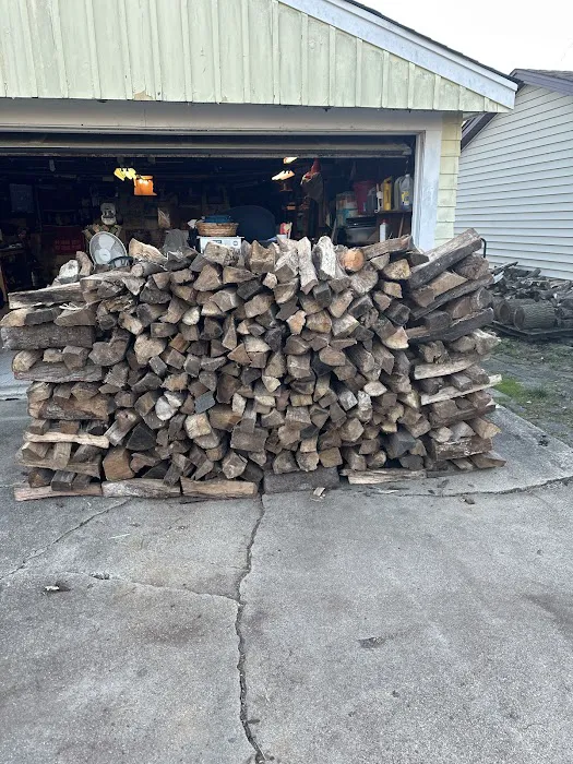 Best Budget Tree Service Firewood & Mulch Picture 10