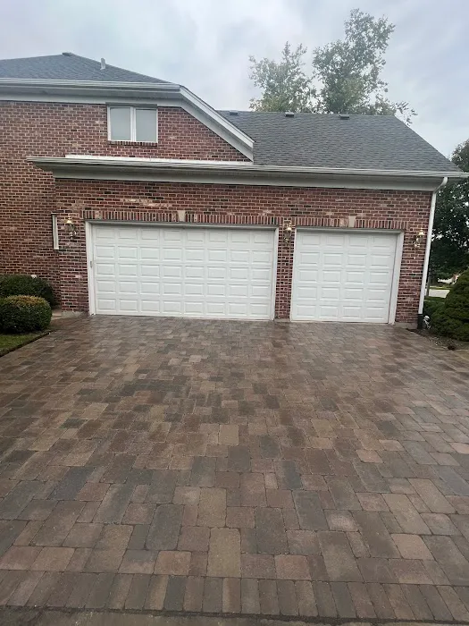 Arroyo Lawn Care And Snow LLC Picture 2