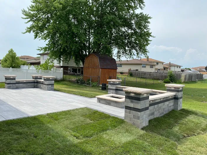 Arroyo Lawn Care And Snow LLC Picture 5