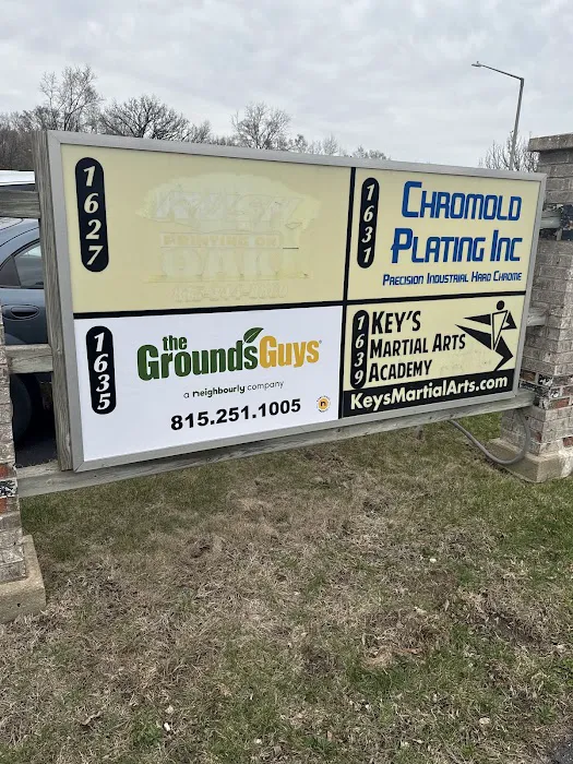 The Grounds Guys Of McHenry Picture 9