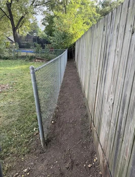 One Fine Cut Landscaping Picture 3