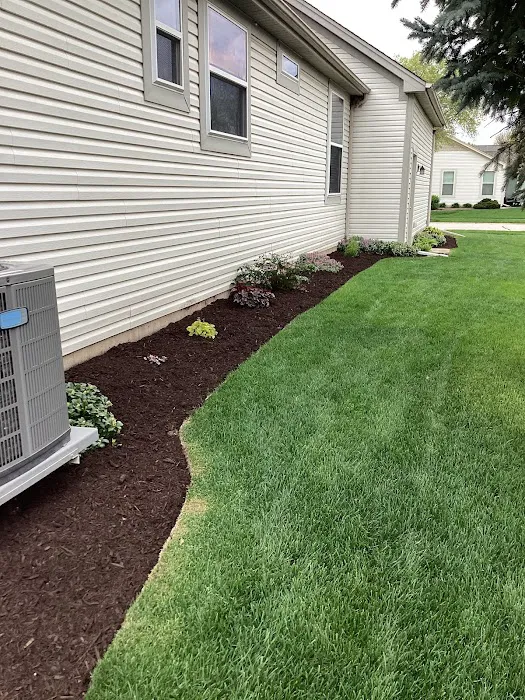 Luis Lawn Care Inc. Picture 8