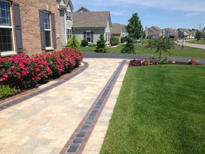 Eddie's Landscaping Picture 7