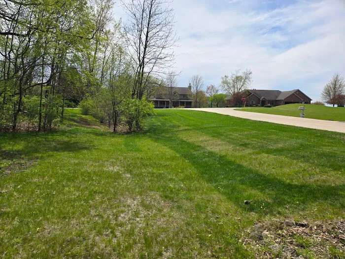 Elite Landscaping Picture 4