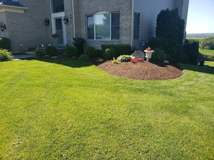 4seasons Landscaping & Sealcoating LLC. Picture 10