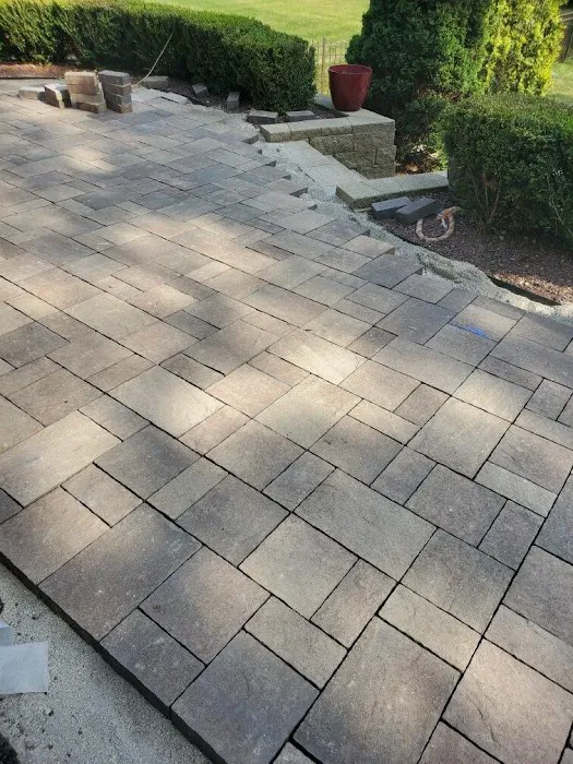 Lawnmasters Landscaping Services Picture 6