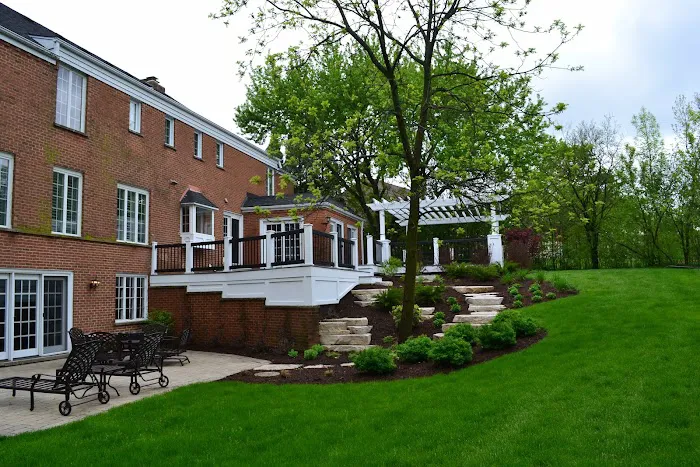 Great Oaks Landscaping Picture 7