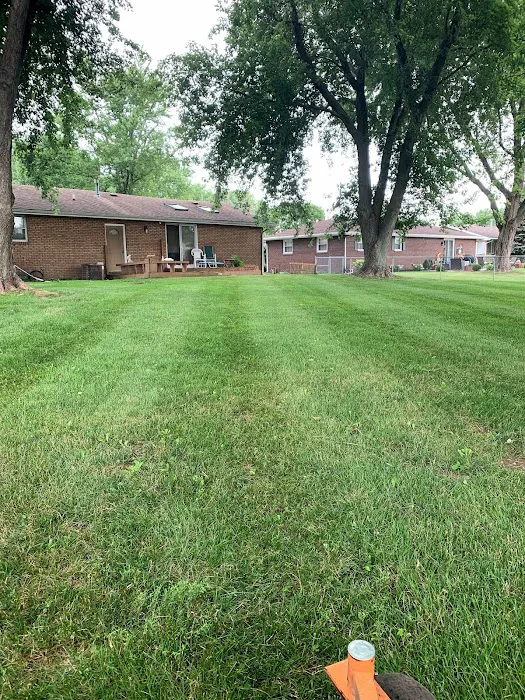 R&D lawn landscaping and Snow removal LLC Picture 3