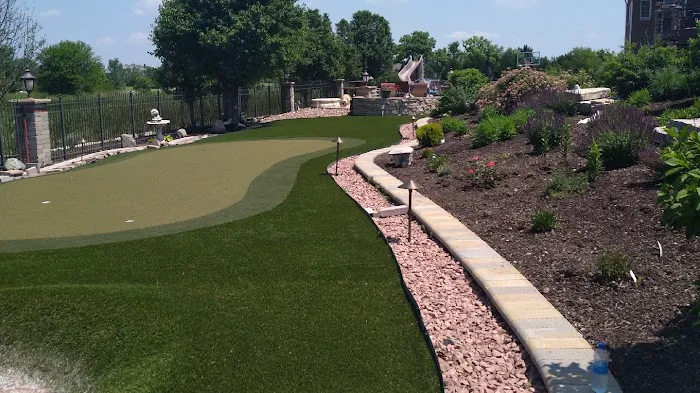 R&D lawn landscaping and Snow removal LLC Picture 8