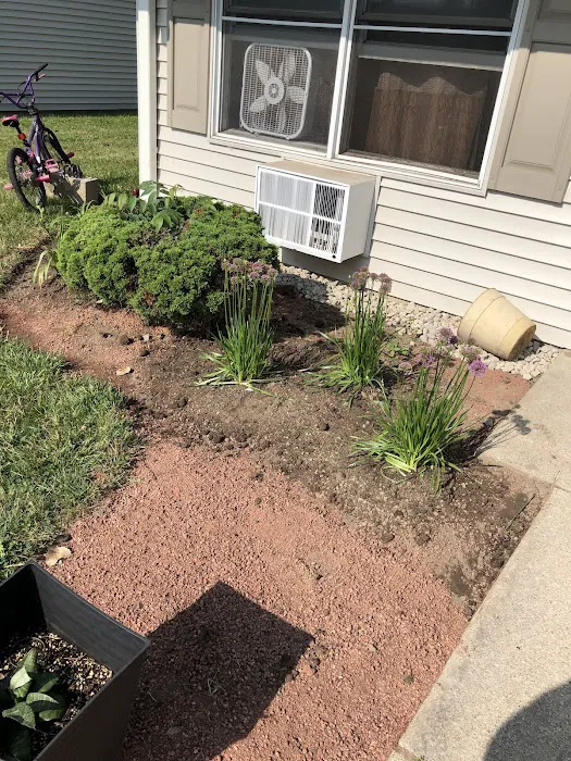Lakeshore Landscaping Inc Picture 4