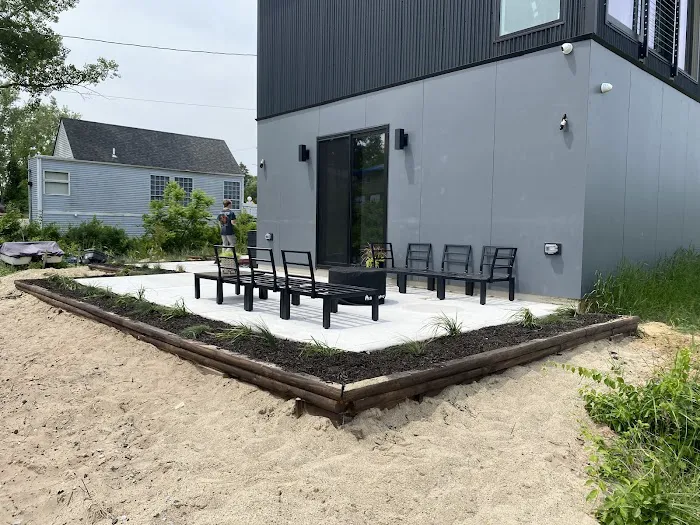 Fair Stripes Landscaping Picture 1