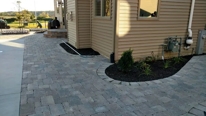 DeYoung's Nursery & Landscaping Picture 2