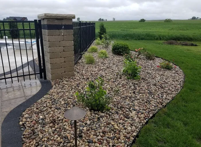 Aztech Landscaping Picture 5