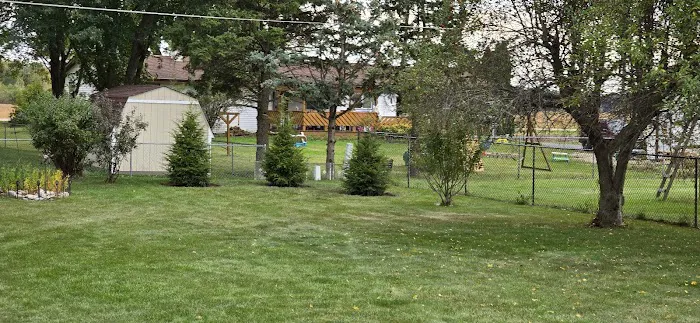 Stran's Garden Center & Landscaping Picture 4
