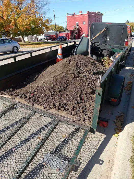 J.Bello Landscaping & lawn care -we have insurance Picture 1