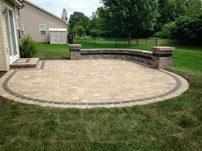 Verhaeghe Lawn Maintenance & Landscape Inc. Picture 6