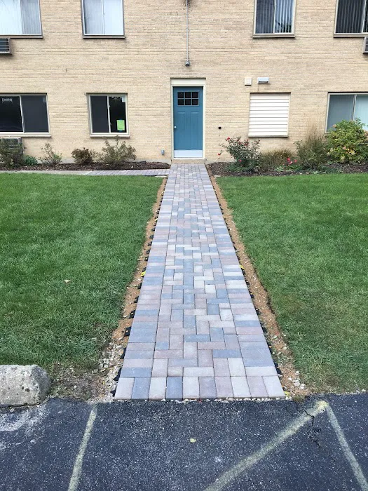 Verhaeghe Lawn Maintenance & Landscape Inc. Picture 3