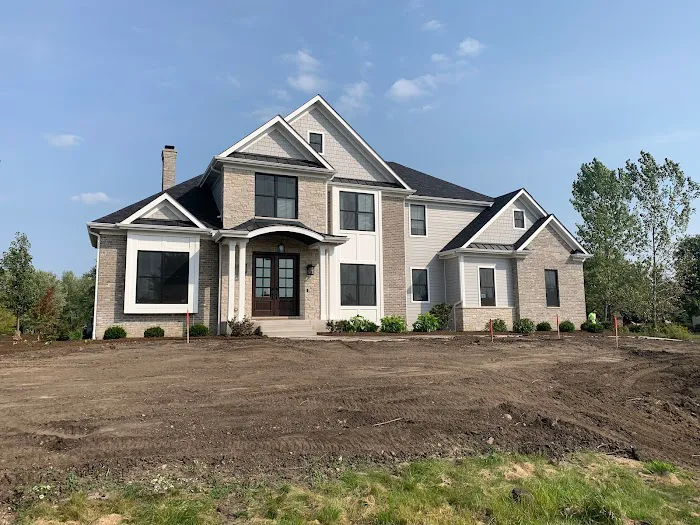 Verhaeghe Lawn Maintenance & Landscape Inc. Picture 1