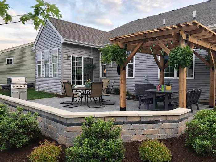 Verhaeghe Lawn Maintenance & Landscape Inc. Picture 5