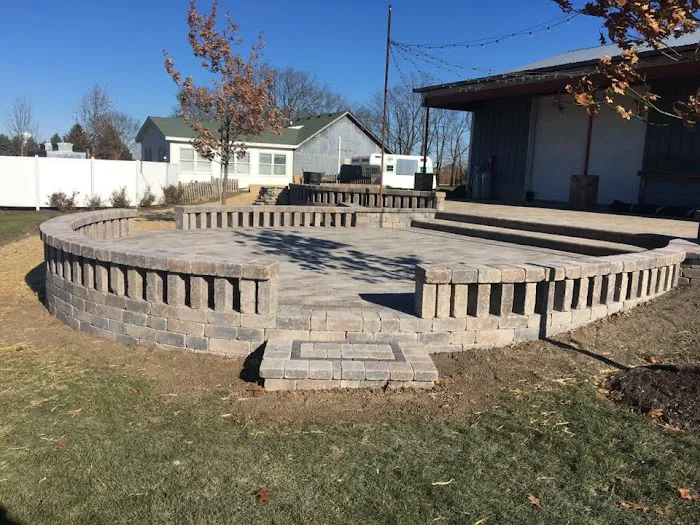 Verhaeghe Lawn Maintenance & Landscape Inc. Picture 8