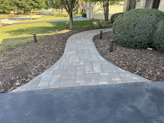 Mendez Landscaping & Brick Pavers Inc. Picture 8