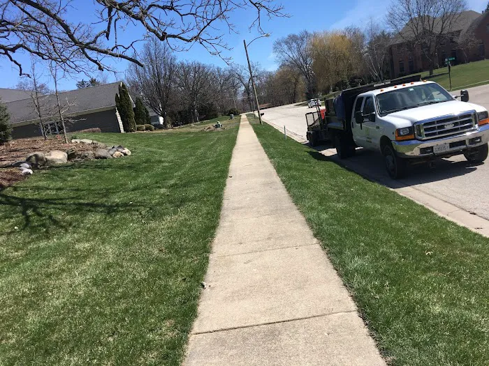 S&S Landscaping Picture 4