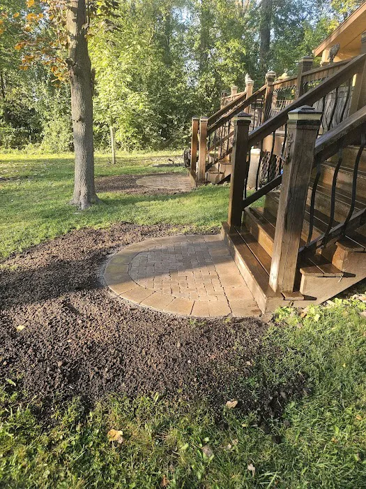 ALC Landscaping & Construction Picture 2