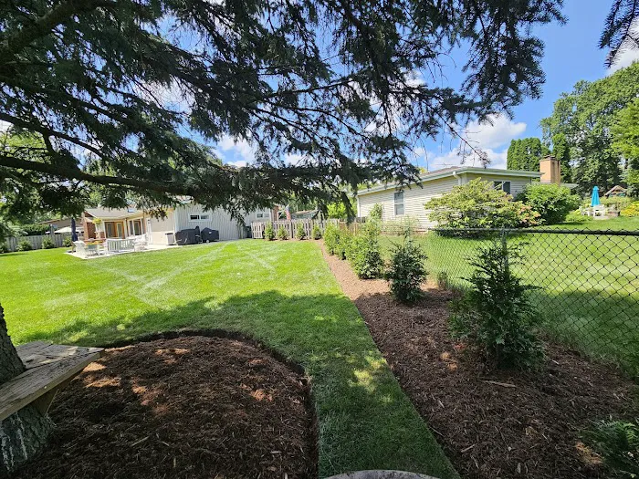 ALC Landscaping & Construction Picture 6