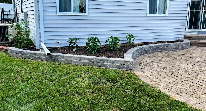 State Line Landscaping Picture 2