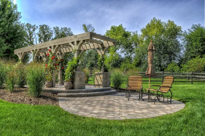 Cal and Shan's Landscape and Design Picture 2