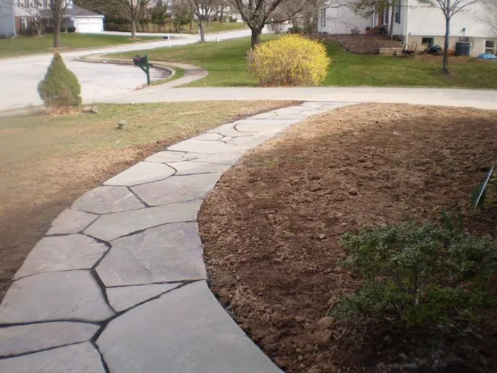 Royal Gardens Landscaping Picture 4