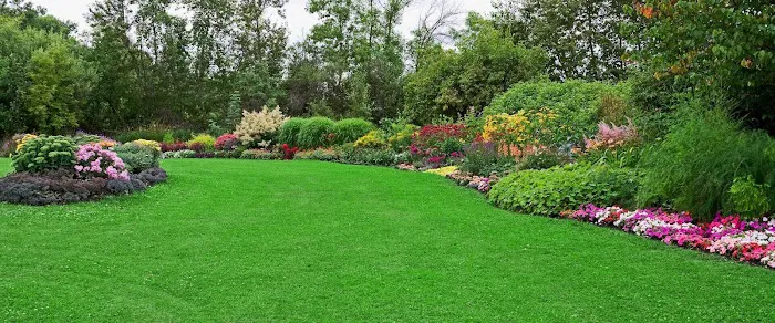 Royal Gardens Landscaping Picture 5