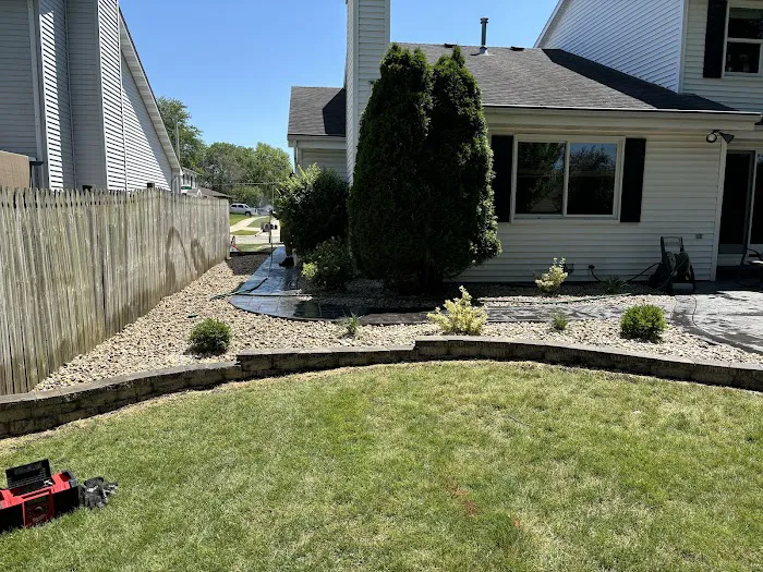 Dibble's Outdoor Services LLC Picture 9