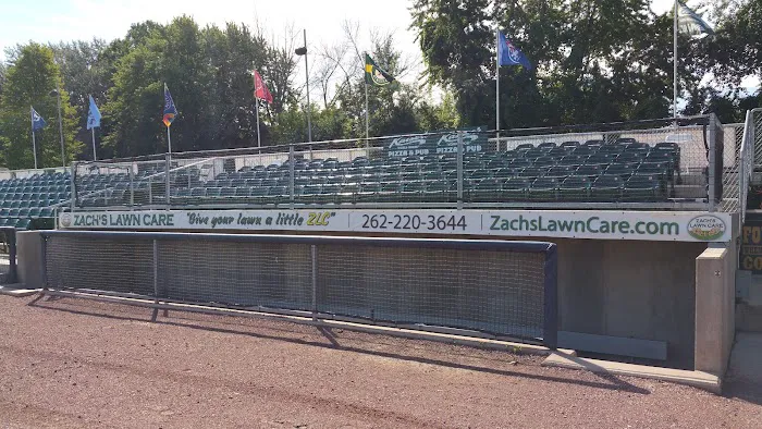 Zach's Lawn Care Picture 3