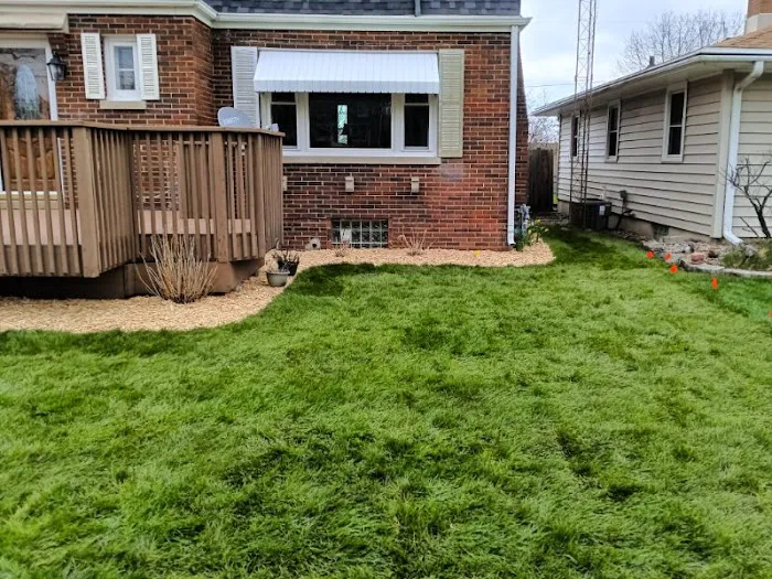 Perfected Landscaping LLC Picture 1