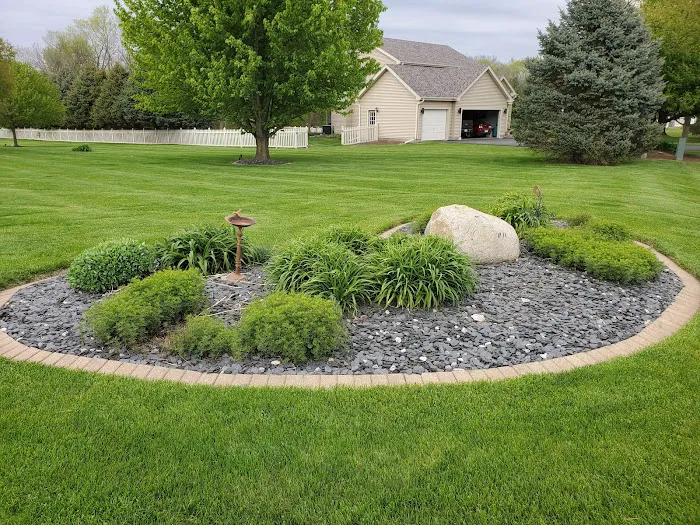 Twins Landscaping & brick paving LLC Picture 1