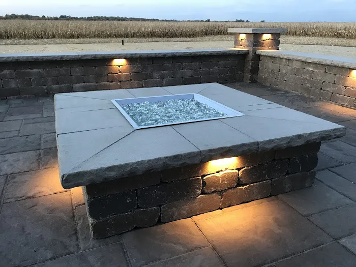 Castillo Landscaping Inc Picture 1