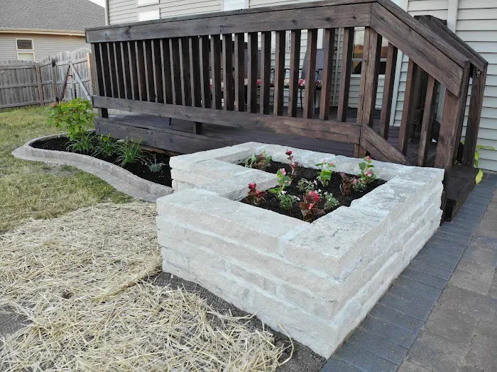 GreenCity Lawn Maintenance Picture 8