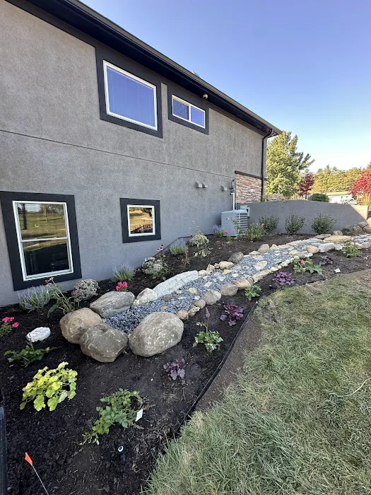 Nico's Landscaping Picture 10