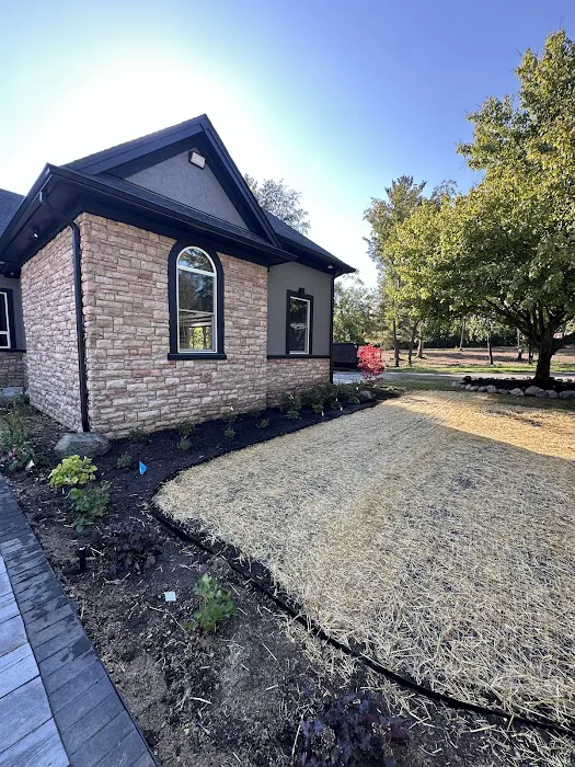 Nico's Landscaping Picture 9