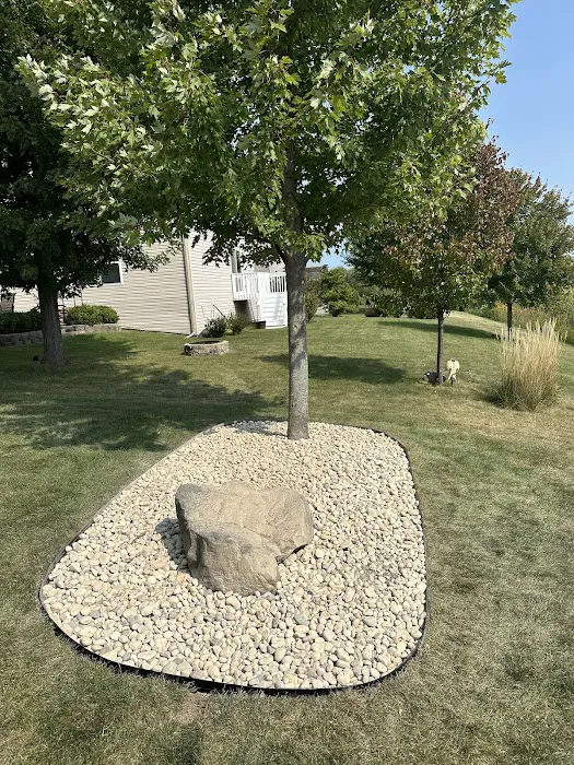Nico's Landscaping Picture 6