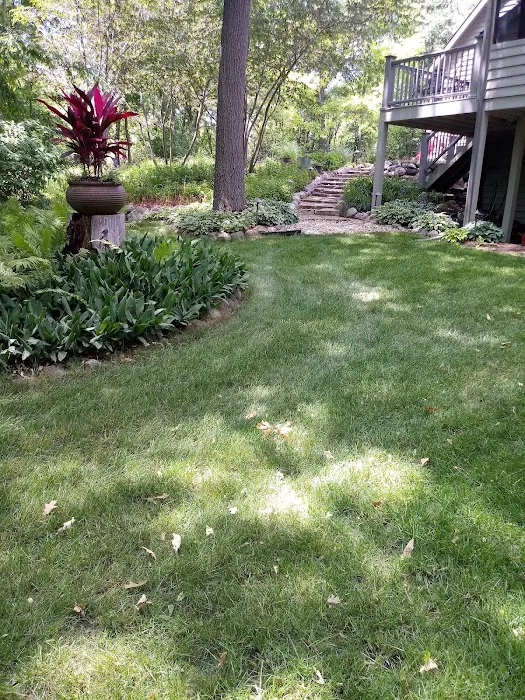 Waterfalls and Landscaping Co. Picture 3