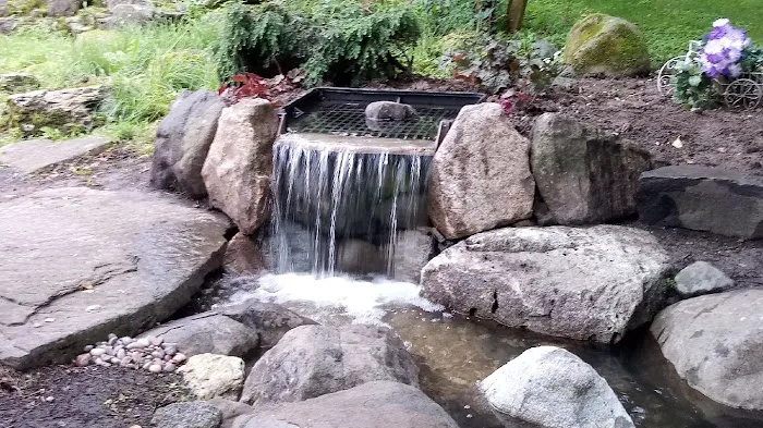 Waterfalls and Landscaping Co. Picture 6
